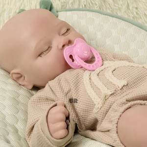 Poupées réalistes Reborn de 18 pouces, fille souriante et satisfaite, poupée réaliste en silicone nouveau-né avec cils, cadeau compagnon pour enfants - Product Image 3
