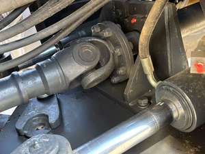 รถตักล้อ ZL50GN ยี่ห้อ XCM G 5T มือสองพร้อมถัง4.5m3 - Product Image 3