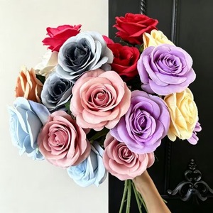 Rosas Artificiales de Seda, 3 Cabezas, Precio al por Mayor, Rosas Falsas Realistas para Decoración de Paredes, Jarrones, Bodas, Fiestas, Suministros Florales para Manualidades - Product Image 2