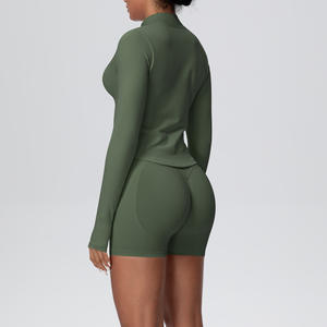 Conjunto Deportivo de 5 Piezas para Mujer, Talla Grande, Reversible, Transpirable, Estilo Boutique, para Yoga, Otoño-Invierno 2025, Venta al Por Mayor - Product Image 4