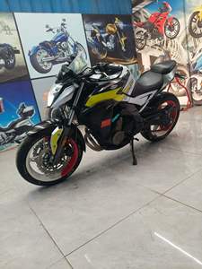 Motocicleta Usada CFmoto NK650 650cc con Tecnología sin Escobillas y Opciones de Financiamiento - Product Image 5