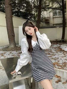 Otoño Corea diseño mujer muñeca cuello vestido a cuadros falsificar dos piezas Delgado manga larga moda dulce vestido de empalme - Product Image 4