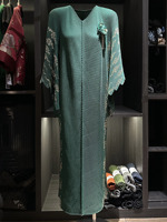 Haut de gamme grande taille tenue décontractée plissée Dragon poisson écailles conception couleur unie col en v manches chauve-souris lâche élégant pour l'automne