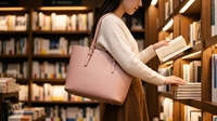 Sac à bandoulière de luxe pour femme, en PU imperméable, avec ouverture supérieure, doublure en polyester, sac à main simple pour le quotidien, les courses et les trajets.