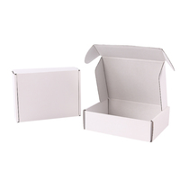 Boîte postale en carton blanc personnalisée par le fabricant OEM, emballage en papier, boîte d'expédition en carton ondulé pour vêtements