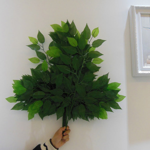 Feuilles de banian artificielles Senwei 60cm en soie pour décorations de mariage - Product Image 3