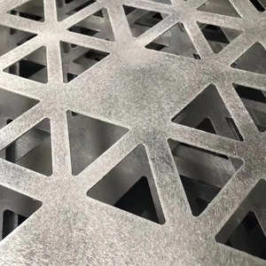 Modernos Paneles Geométricos de Aluminio Cortados con Láser para Muros Cortina, Impermeables y Resistentes al Fuego, Soluciones de Revestimiento Exterior para Edificios de Oficinas - Product Image 3