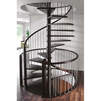 Escalier en colimaçon extérieur décoratif en fonte