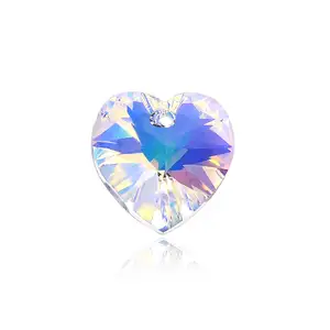 Brilhante vidro estranho pedra talão cósmico costurar Loving Heart Type Crystal AB