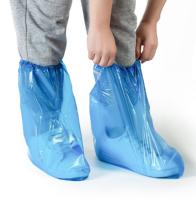 Couvre-botte en PE jetable en plastique épais résistant à l'usure, imperméable et antidérapant pour les jours de pluie dans les fermes d'élevage
