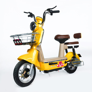 Trottinette électrique moderne MD 48 kg avec freinage sur les moyeux avant et arrière, batterie au plomb-acide de type standard, usage domestique - Product Image 4