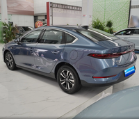 BYD Qin PLUS DM-i 2025 d'occasion, Smart Drive 55KM Surpass PHEV Berline, faible kilométrage, hors circulation