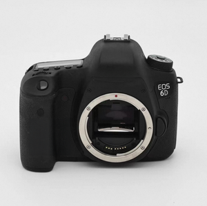 Boîtier d'appareil photo reflex numérique noir sans rayures, qualité professionnelle, capteur plein format, équipement photographique haute performance - Product Image 1