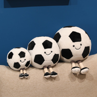 Vente en gros usine : Jouets en peluche de football ultra doux et réalistes, poupées pour machine à griffes, anti-stress, cadeaux d'anniversaire idéaux pour enfants