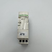 Telemecanique/ Time Relay Re8ta61bu Bekas Lihat Foto Set Lengkap Aksesoris PLC Industri: Sensor / Kontaktor / Relay,