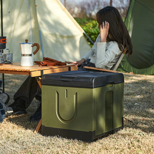 Grande toilette portable <span class=keywords><strong>pliante</strong></span> moderne de <span class=keywords><strong>camping</strong></span> pour adultes en PP avec réservoir dissimulé, forme carrée, bol pour voiture, bateau, randonnée - Product Image 1