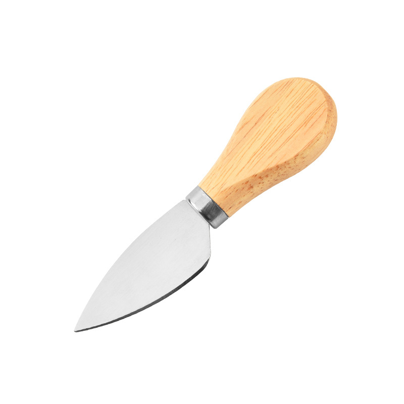 Dague à manche en bois