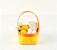 Panier tissé à la main en copeaux de bois, panier cadeau coloré tissé à la main avec poignée pour l'emballage de cadeaux, le stockage de fruits