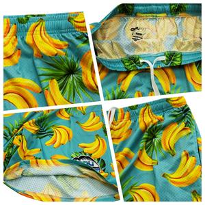 Pantalones cortos de malla de flora para entrenamiento deportivo con diseño de poliéster de verano, pantalones cortos florales tropicales personalizados, pantalones cortos de playa de secado rápido de 5 pulgadas para hombres - Product Image 6