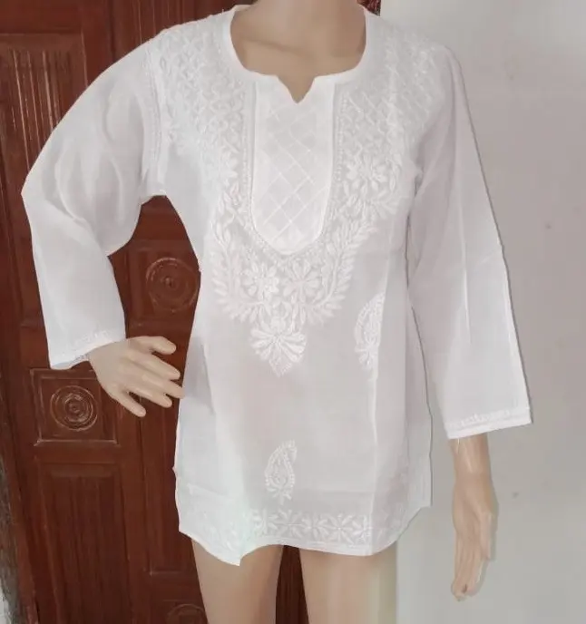 Katoen Chikan Geborduurde Tunieken-Katoen Fashion Wear Top -Lucknow Chikan Kurti-Zomer Mode Witte Katoen Kurti-tuniek-Top