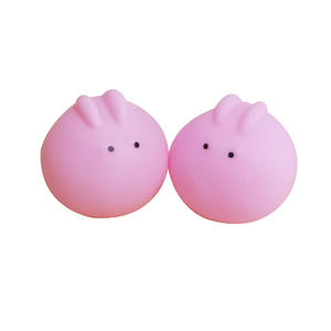 Divertido Mini 3cm Squeaky Bath Toy Yellow <span class=keywords><strong>Chicky</strong></span> & Pink Bunny Rubber Squishy Creative Stress Relief Gift para niños y adultos - Product Image 2