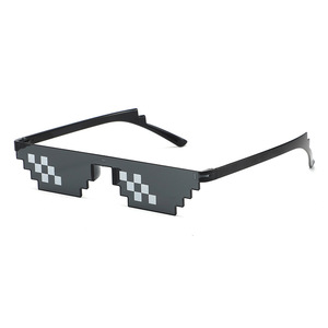 HOOJOKER PX-06, Accesorio Estilo Anime con Mosaico de Píxeles, Barra Protectora Rectangular de Plástico, Gafas Pequeñas para Boda, Impermeables y Duraderas - Product Image 1