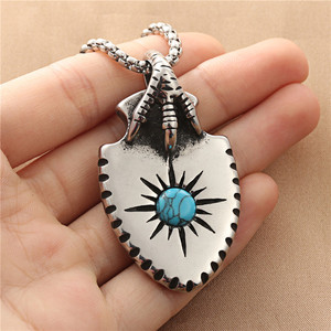 Pendentif Bouclier avec Pierre Turquoise, Collier en Acier Inoxydable, Bijoux Rétro pour Hommes, Design Géométrique, Cadeau 190186 - Product Image 3