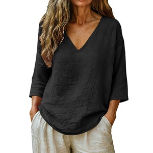 Blus Kerah V Berkerut yang Bernapas untuk Wanita, Lengan 3/4, Model Longgar, Desain Ramah untuk Musim Panas, Cocok untuk Pakaian Sehari-hari - Product Image 3