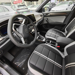 中国使用廉价汽油2024 2025灰色大众T-ROC星光版黑色包装300TSI DSG 2WD汽车出售 - Product Image 4