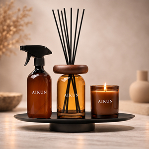 Coffret cadeau de parfum d'ambiance complet en verre ambré Aikun, trois pièces, avec diffuseur à bâtonnets, bougie parfumée et spray d'ambiance, idéal pour les cadeaux d'entreprise - Product Image 3