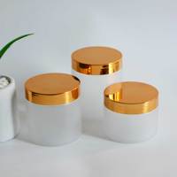 Pot de crème en plastique givré avec couvercle en plastique doré emballage cosmétique Récipient cosmétique en plastique bouteille de beurre corporel vente en gros