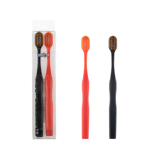 Poils de couleur moyennement durs de qualité supérieure Trou à 360 degrés pour enlever les taches de dents Brosse à dents adulte - Product Image 2