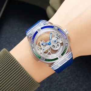 Reloj de Lujo para Hombre, Mecánico de Cuarzo, Esfera de Color, Diseño Hueco, Correa de Silicona, Resistente al Agua - Product Image 4