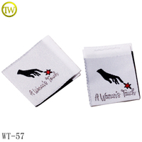 Étiquette tissée brodée décorative damassée personnalisée pour vêtements étiquettes de tissu de col de marque avec votre propre logo pour vêtements