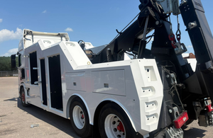 Carro Attrezzi Idraulico Rotante 6x4 ad Alta Resistenza, Camion di Soccorso Multifunzionale per la Gestione di Camion Sovraccaricati o Incidentati - Product Image 2