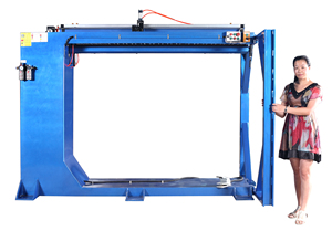 Machine de soudage industrielle automatique à commande PLC MIG TIG pour soudage longitudinal de réservoirs et cylindres 1000 mm - Product Image 4