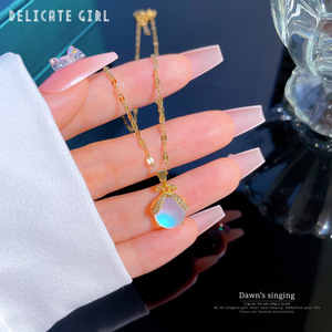 <span class=keywords><strong>Collana</strong></span> Vintage Aurora con <span class=keywords><strong>Coccinella</strong></span> per Donne, Oro Vero con Micro Incastonature di Perline a Fiore, Accessorio Trendy per la Clavicola - Product Image 4