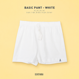Pantalones casuales blancos y suaves diseñados con un ajuste cómodo y calidad premium para niños que disfrutan de un estilo de vida activo diario. - Product Image 4