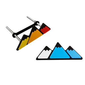 Autocollants de voiture de montagne de neige en forme de triangle, 3 couleurs, pour Toyota <span class=keywords><strong>TA</strong></span> oma 4runner tundra, accessoires modifiés, grilles avant, décoration - Product Image 5