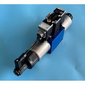 วาล์วควบคุมทิศทางแบบสัดส่วน Rexroth รุ่น 4WREE10W1 75 2X G24K31 A1V 315 บาร์ 250 ลิตร/นาที ระบบควบคุมไฮดรอลิก - Product Image 4