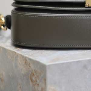 2025 mode et Design à la mode <span class=keywords><strong>vert</strong></span> résistant à l'usure en cuir de vachette sacs à bandoulière pour femmes sacs à main pour femmes de luxe - Product Image 6