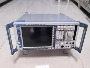 Receptor de teste EMI Rohde e Schwarz ESCI7, 9kHz a 7 GHz - Product Image 2