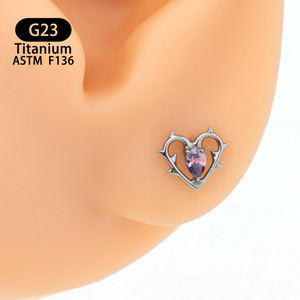 Clous d'oreilles en titane G23 avec incrustation de zircon 7,4 mm, bijoux de piercing pour usage quotidien - Product Image 2