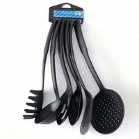 Professionele fabricage keukenhulpmiddelen pp keukenaccessoires kookgerei set gepersonaliseerd logo duurzaam 6-delig handwasbaar