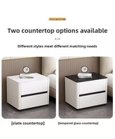 Table de chevet moderne minimaliste en bois massif, design luxueux et sophistiqué pour chambre à coucher