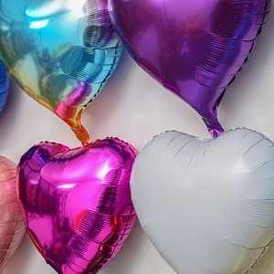 Wholesale 18 Inches Solid Color Heart Shape Foil Helium Balloons for Birthday Graduation Halloween Parties-Eco-friendly Decor - Product Image 3