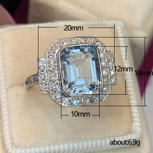 Anello di Lusso con Gemma Quadrata Blu Acqua per Donne, Elegante Gioiello da Dito per Anniversario - Product Image 5