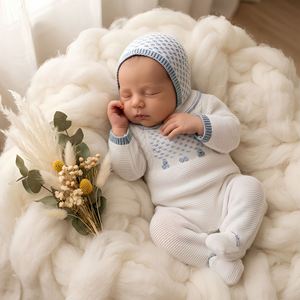 Mameluco de Algodón Estilo Español <span class=keywords><strong>para</strong></span> Recién Nacido con Gorro Bordado, Cuello y Pies Incluidos, Traje de Una Pieza Personalizado - Product Image 1