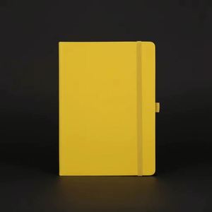 Cuaderno de Tapa Dura A5 con Páginas Punteadas y Banda Elástica, Personalizable con Logotipo, en Promoción - Product Image 2