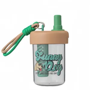 Retro Designed Cute Food-grade Material 500ml Portable Round Plastic Coffee Cup With Straw Water Bottle